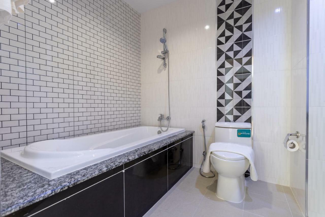 O2 Hotel Lop Buri 外观 照片